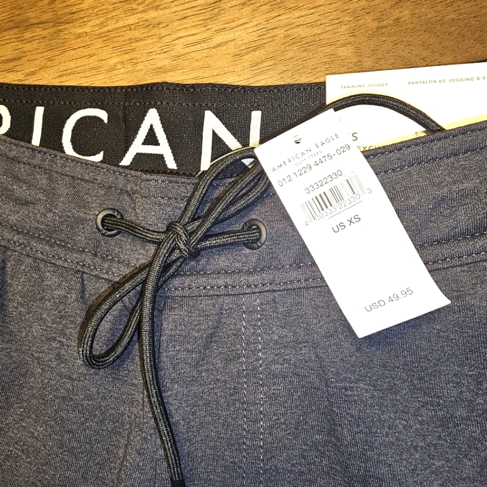 American Eagle Joggers